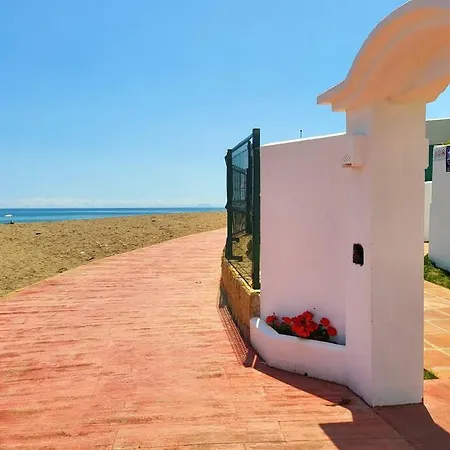Chic Townhouse By The Sea @ Villacana Playa! Lägenhet *
