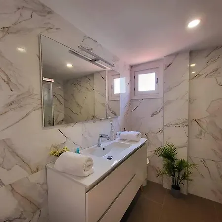 Lägenhet Chic Townhouse By The Sea @ Villacana Playa! Estepona