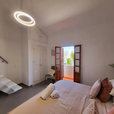 Chic Townhouse By The Sea @ Villacana Playa! Апартаменти *