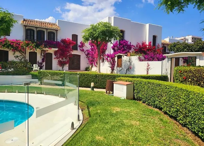 Chic Townhouse By The Sea @ Villacana Playa!