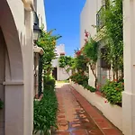 Chic Townhouse By The Sea @ Villacana Playa! Estepona
