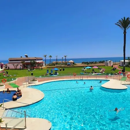 Chic Townhouse By The Sea @ Villacana Playa! Estepona