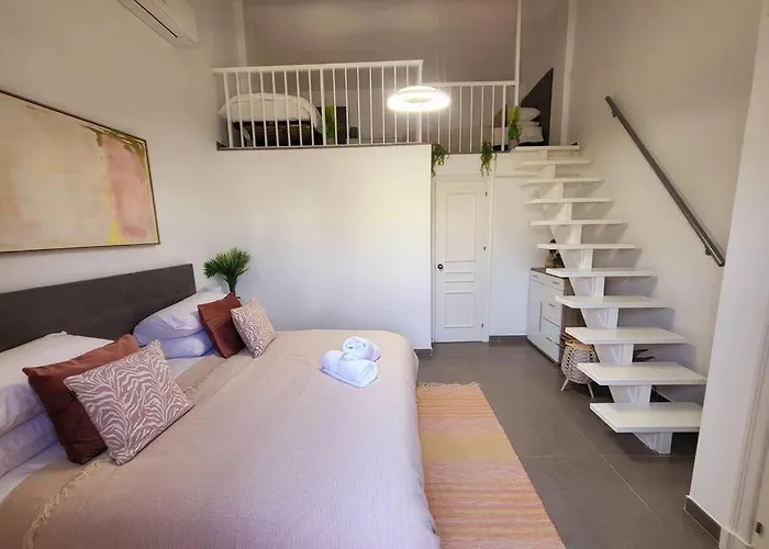 Chic Townhouse By The Sea @ Villacana Playa! Апартаменти Естепона