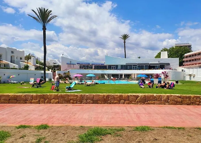 Chic Townhouse By The Sea @ Villacana Playa! * Estepona