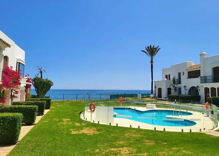 Chic Townhouse By The Sea @ Villacana Playa! *