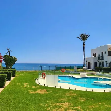 Chic Townhouse By The Sea @ Villacana Playa! *